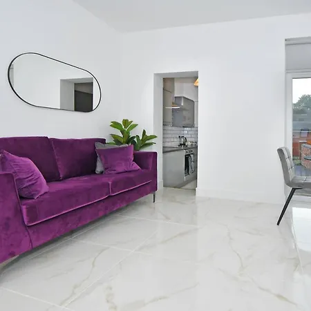 Unity House By Yourstays - 3 Bedroom House In Crewe Exterior photo