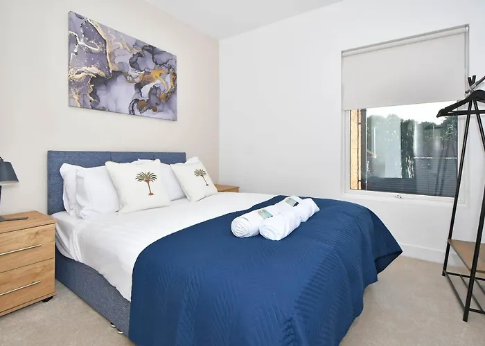 Unity House By Yourstays - 3 Bedroom House In Crewe