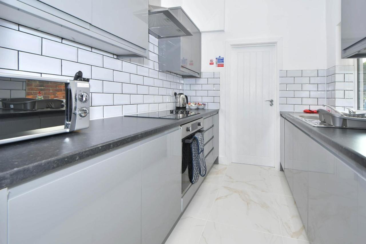 Unity House By Yourstays - 3 Bedroom House In Holiday home *