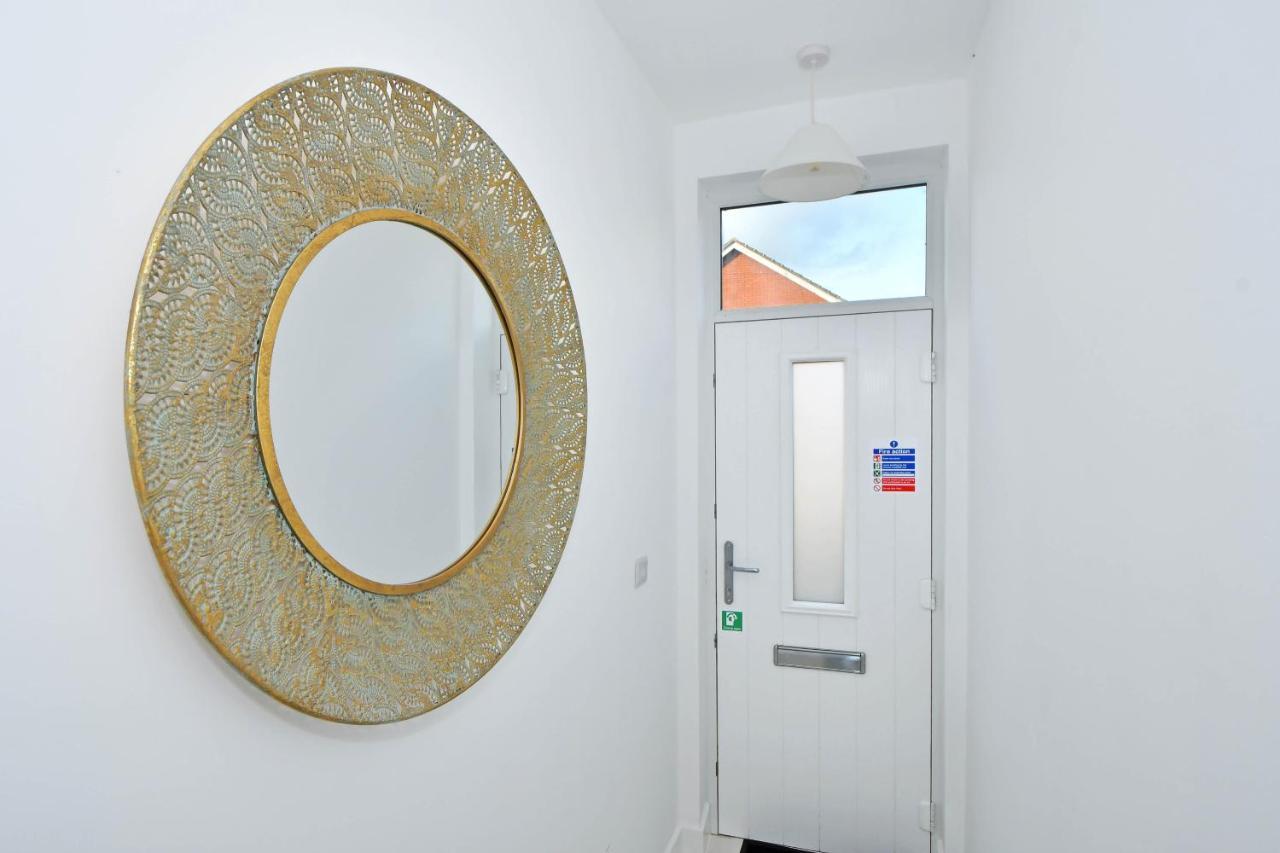 Unity House By Yourstays - 3 Bedroom House In Holiday home *